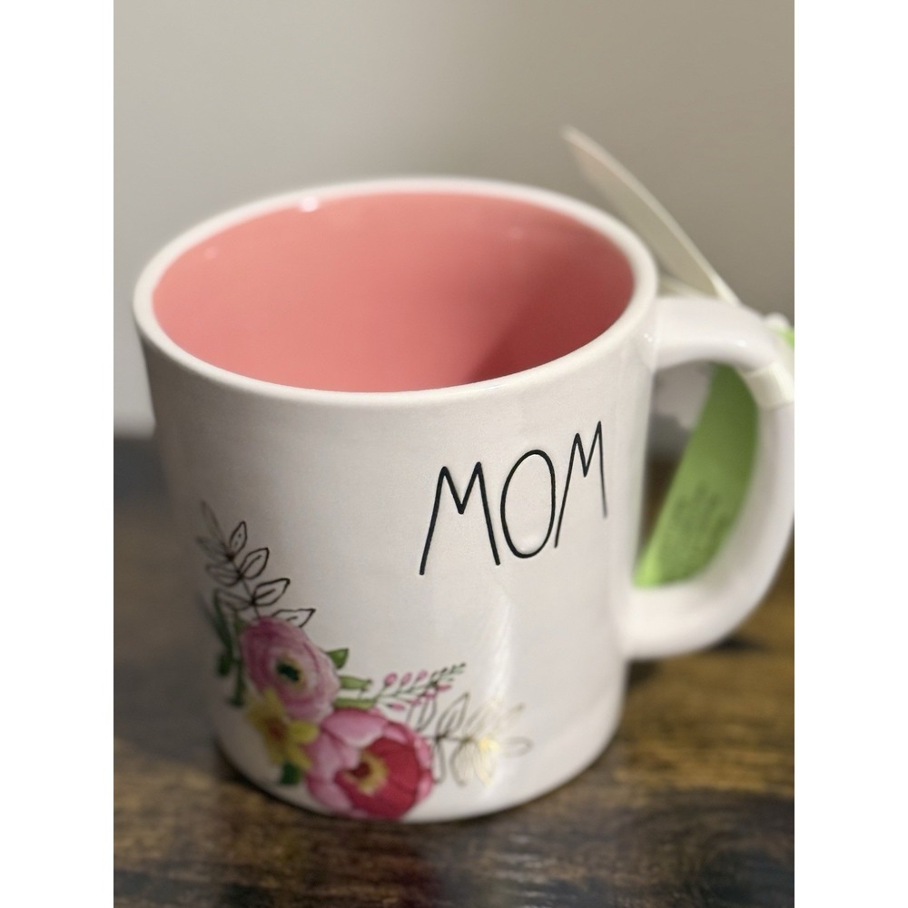 Rae Dunn MOM Floral Oversized Mug Shabby Chic With Gold Accents Mother's Day NEW